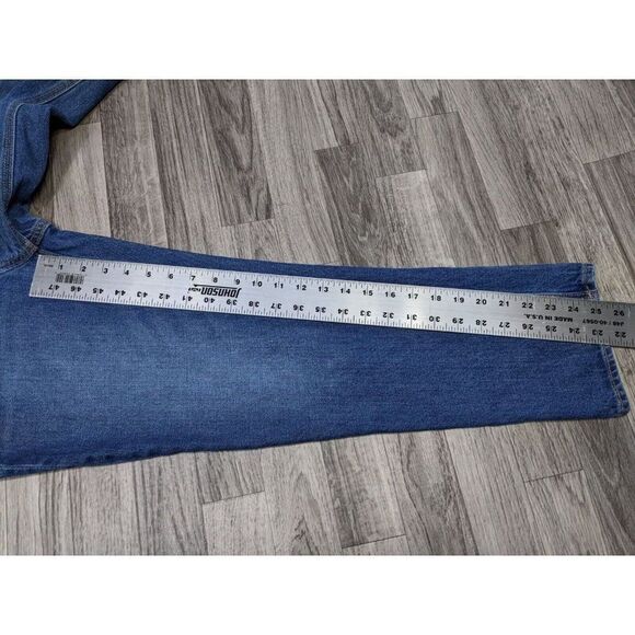 (3/$35) Old Navy Size 0 Pockets Whiskered Straight Leg Cropped Denim Blue Jeans - Picture 8 of 10
